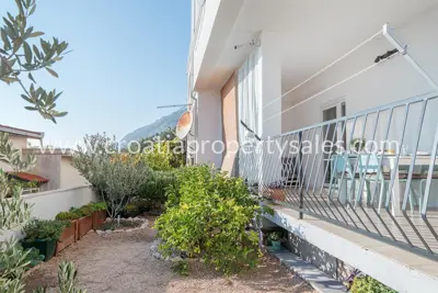 House, Omiš, sea and island view - 7
