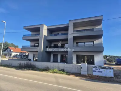 Apartment S3, Srima - 300 m from the beach, 3 bedrooms - 3