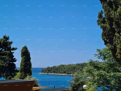 Haus zur Renovierung mit großem Grundstück! Rovinj Porton Biondi.