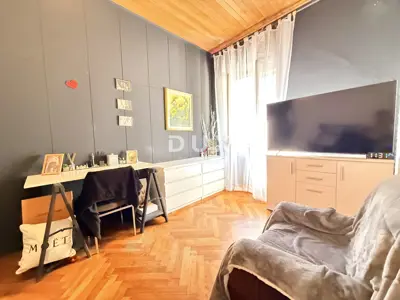 Apartment 95 m², Rijeka Centar - 4 rooms, renovation