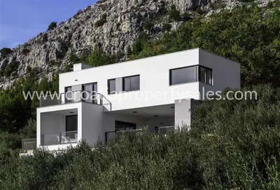 Villa 855 m², Omiš - quiet location and panoramic view - 2
