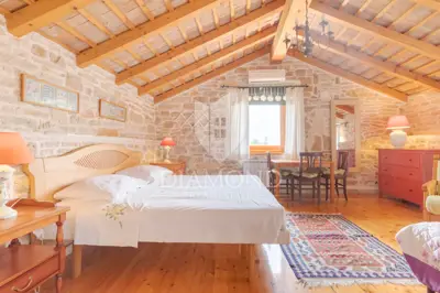 Haus 300 m², Krnica - Anwesen mit Pool und zwei Steinhäusern - 14
