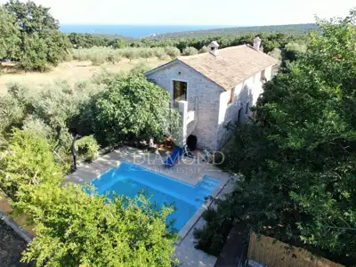 Haus 300 m², Krnica - Anwesen mit Pool und zwei Steinhäusern - 3