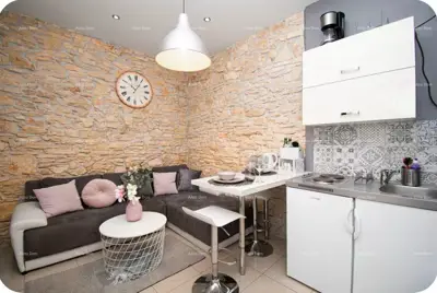 Stan 35 m², Pula Centar - prizemlje, terasa - 3