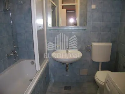 Apartment 44 m², Trešnjevka - Sjever, furnished and decorated - 9