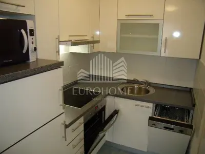Apartment 44 m², Trešnjevka - Sjever, furnished and decorated - 7