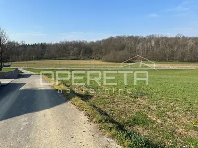 Land 4,510 m², Žakanje - peace and privacy by the forest - 4