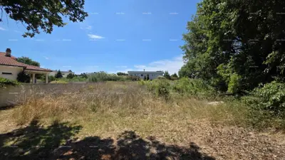 Zemljište 917 m², Šišan - mirna lokacija uz zelenilo - 2