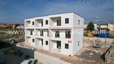 Wohnung 173 m², Šibenik - Maisonette mit Garten und 2 Parkplätzen - 7