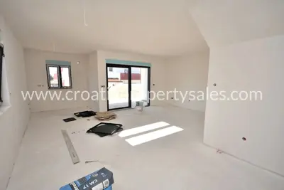 Wohnung 173 m², Šibenik - Maisonette mit Garten und 2 Parkplätzen - 3