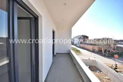 Wohnung 173 m², Šibenik - Maisonette mit Garten und 2 Parkplätzen - 4