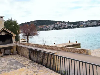 Haus 251 m², Zatoglav - erste Reihe zum Meer - 5