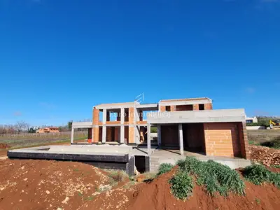 Villa 395 m², Kaštelir - panoramic views and shell construction phase - 3