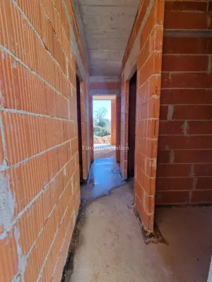 Villa 395 m², Kaštelir - panoramic views and shell construction phase - 16