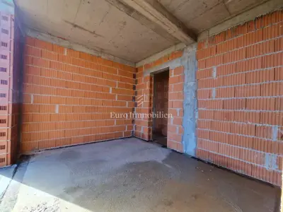 Villa 395 m², Kaštelir - panoramic views and shell construction phase - 19