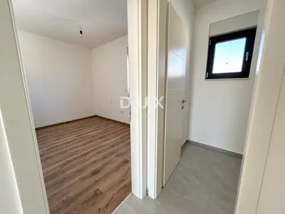 Wohnung 124 m², Vodice - Maisonette, Garten und 3 Schlafzimmer - 16
