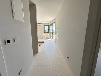Apartment for sale in Tribunj, 78,7 m² - 4