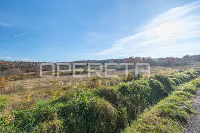 Građevinsko zemljište 862 m², Rakotule - pogled na Motovun - 3