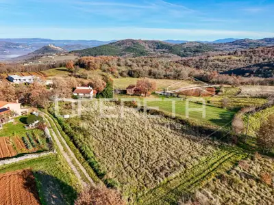 Građevinsko zemljište 862 m², Rakotule - pogled na Motovun - 2