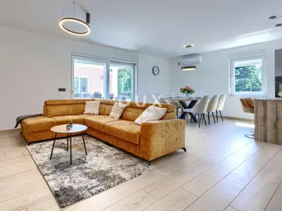 Haus zum Kauf in Labin, 152 m² - 5