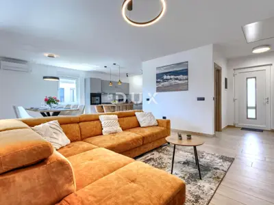 Haus zum Kauf in Labin, 152 m² - 4
