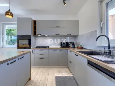 Haus zum Kauf in Labin, 152 m² - 12