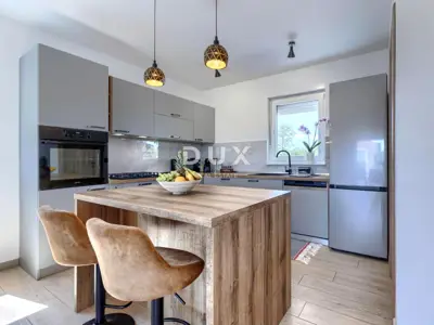 Haus zum Kauf in Labin, 152 m² - 8