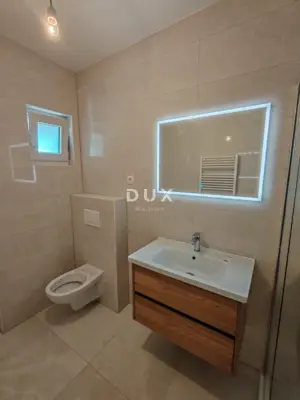 Stan 65,6 m², Zaton - 2 spavaće sobe i terasa - 12