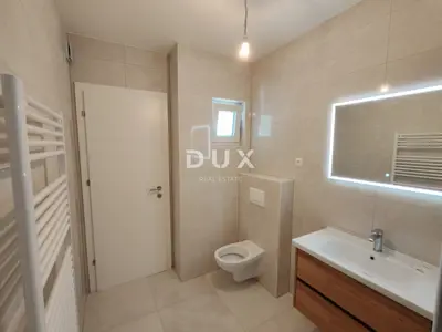 Stan 65,6 m², Zaton - 2 spavaće sobe i terasa - 11