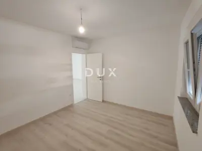 Stan 65,6 m², Zaton - 2 spavaće sobe i terasa - 8