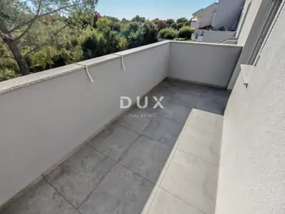 Stan 65,6 m², Zaton - 2 spavaće sobe i terasa - 15