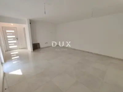 Stan 65,6 m², Zaton - 2 spavaće sobe i terasa - 3