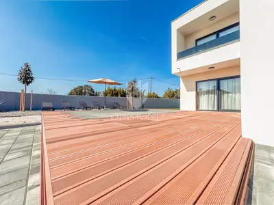 Vila 188 m², Pomer - pogled na more i marinu - 18