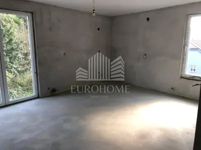 Mixed-use residential-commercial building 333 m², Šestinski dol - 5