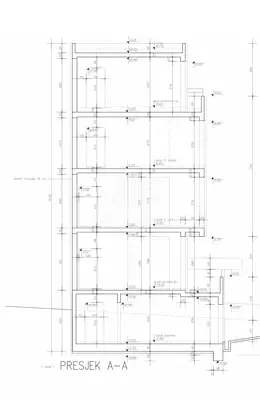 Mixed-use residential-commercial building 333 m², Šestinski dol - 11
