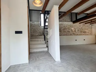 Labin, renovated Istrian stone house 158 m² with terrace - 13