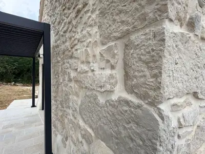 Labin, renovated Istrian stone house 158 m² with terrace - 4