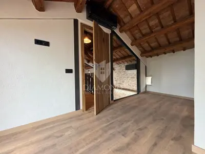 Labin, renovated Istrian stone house 158 m² with terrace - 21
