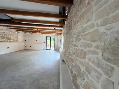 Labin, renovated Istrian stone house 158 m² with terrace - 11