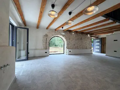 Labin, renovated Istrian stone house 158 m² with terrace - 10
