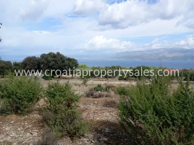 Agricultural land 13,860 m², Otok Brač - near the sea - 3