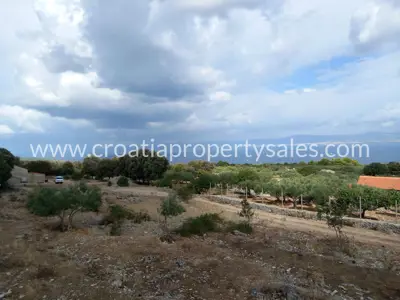Agricultural land 13,860 m², Otok Brač - near the sea - 4