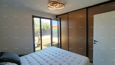 Wohnung 51,5 m², Banjole - Garten 121 m² und Pergola - 7