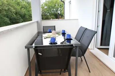 Umag, surroundings, modern house with a pool and 3 separate units! - 14