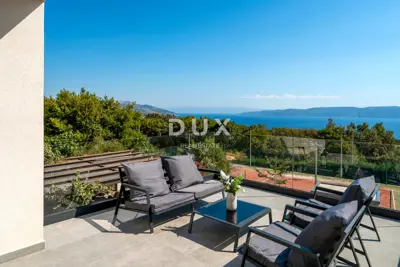 Kuća 237 m², Labin-Rabac, bazen i pogled na more - 3