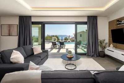 Kuća 237 m², Labin-Rabac, bazen i pogled na more - 5