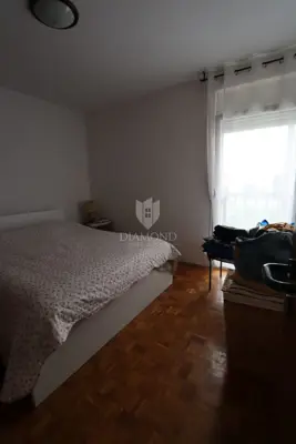 Stan u Puli, Centar - 3 spavaće sobe i terasa - 8