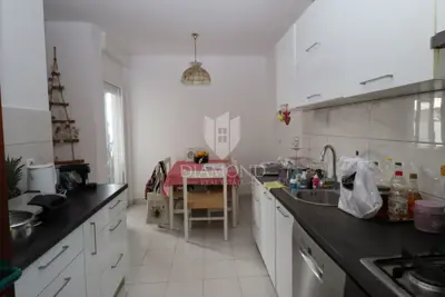 Stan u Puli, Centar - 3 spavaće sobe i terasa - 5