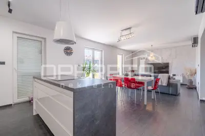Apartment for sale in Valdebek, 128 m²