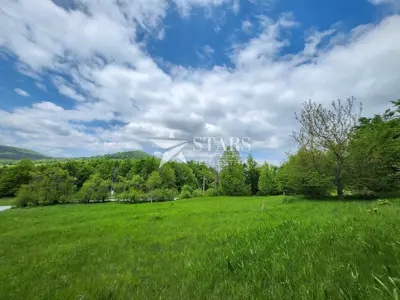 Građevinsko zemljište 3.309 m², Stari Laz - otvoren pogled - 8